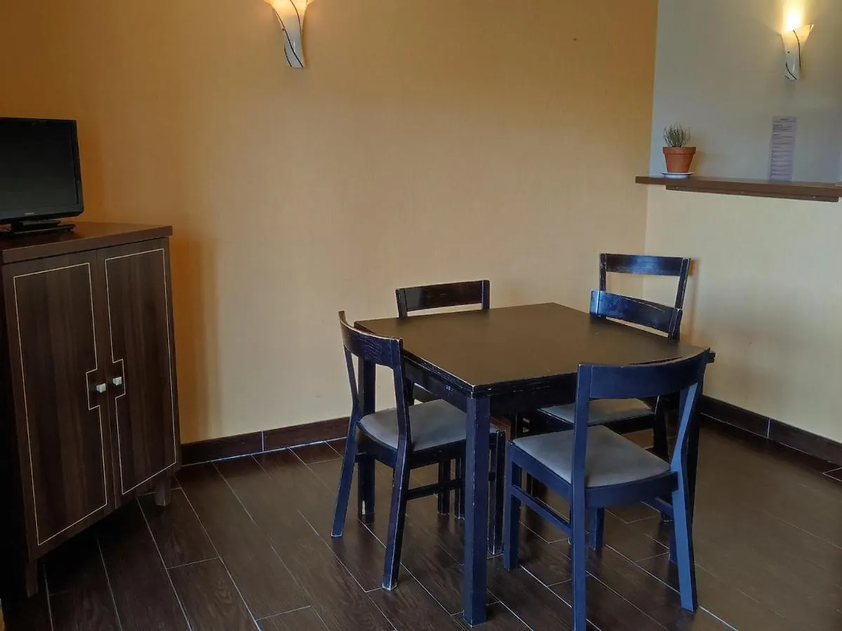 Charmant Duplex A Jausiers Avec Terrasse, Garage, Et Acces Piscine - 6 Pers. - Fr-1-165B-38 0*,  France