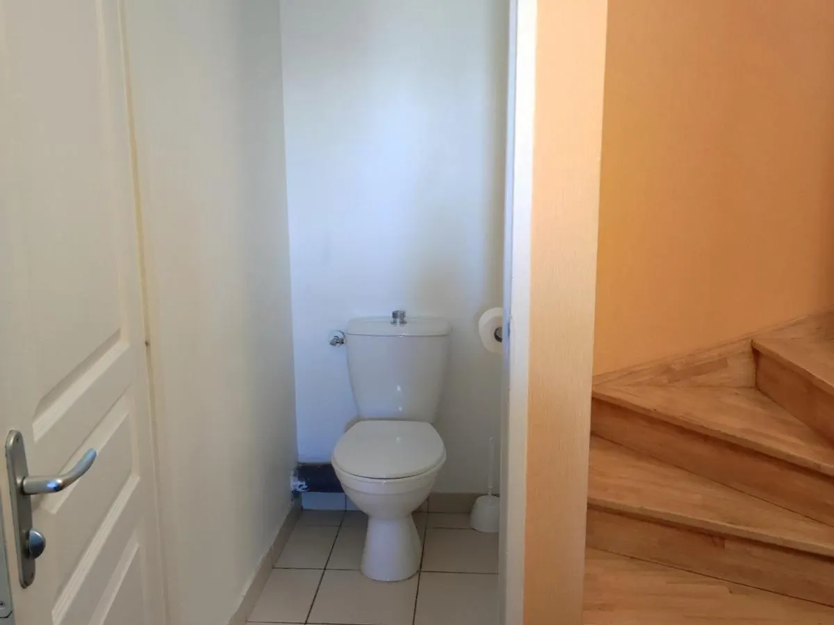 Charmant Duplex A Jausiers Avec Terrasse, Garage, Et Acces Piscine - 6 Pers. - Fr-1-165B-38 France